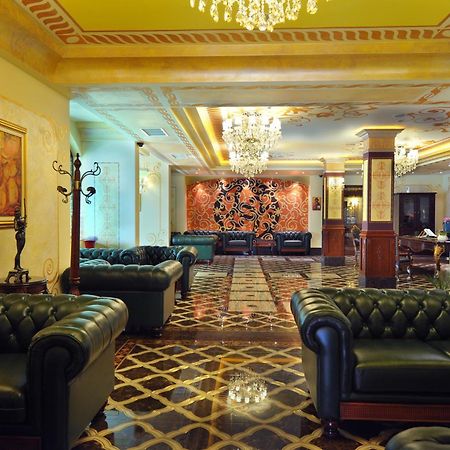 Park Hotel Stara Zagora Exterior foto Lobby