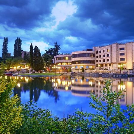Park Hotel Stara Zagora Exterior foto The Inn at Laurel Point