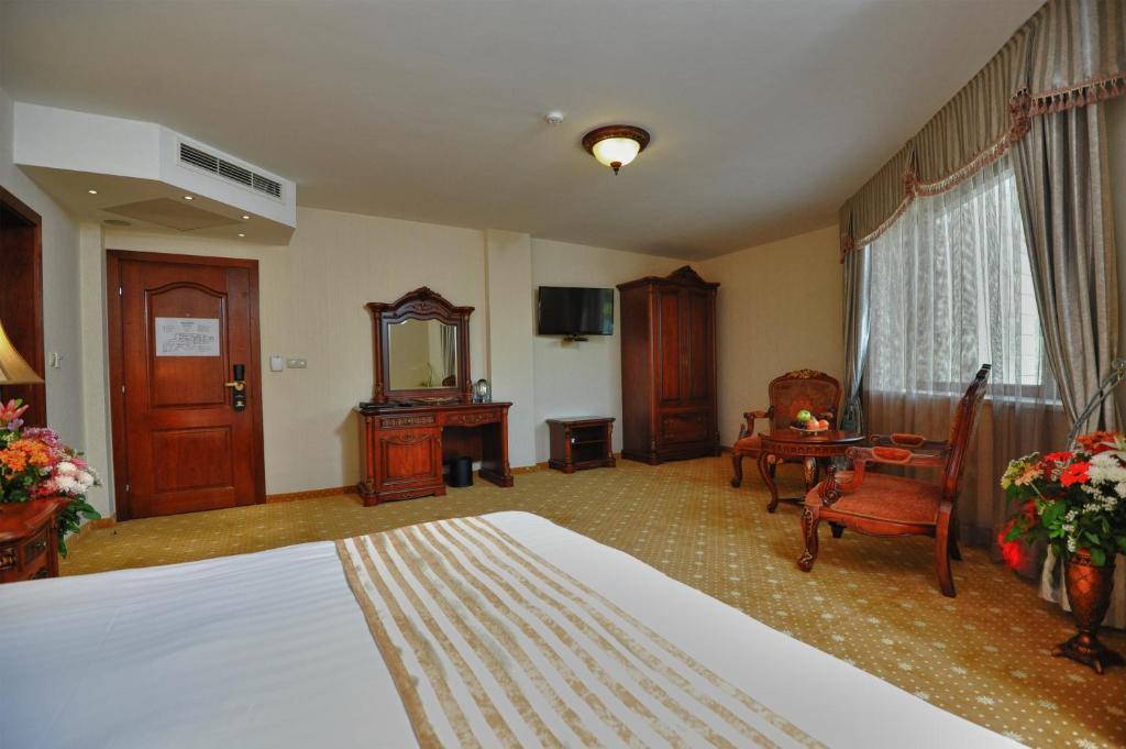 Park Hotel Stara Zagora Exterior foto A room at the hotel
